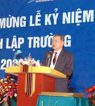 GS. Trần Phương tuổi già